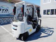 UNICARRIERS NP1F1A15D