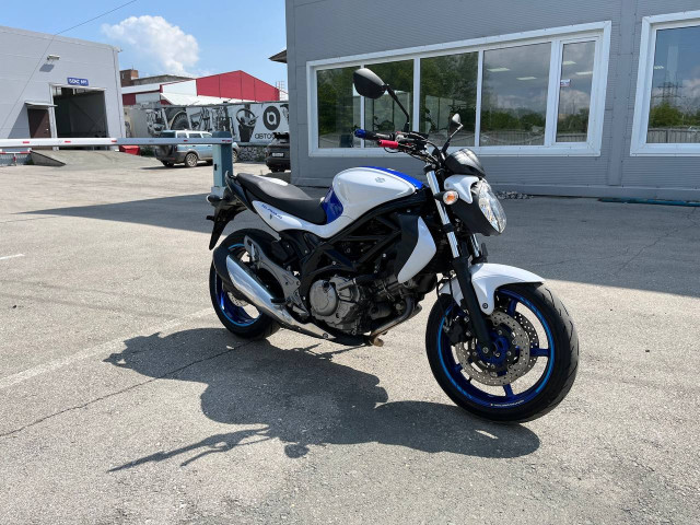 SUZUKI GLADIUS 400 ABS