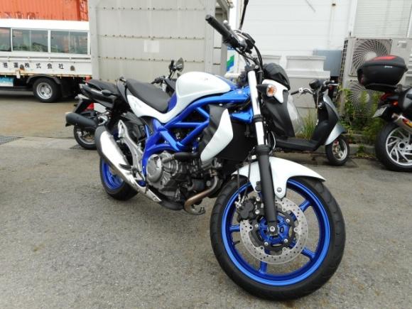 SUZUKI GLADIUS 400 ABS