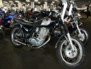 Мотоцикл YAMAHA SR400