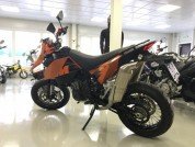 KTM 690 SM фото 4 KTM 690 SM фото 4