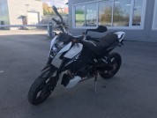 KTM 690 DUKE фото 2 KTM 690 DUKE фото 2