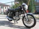 Мотоцикл YAMAHA SR400