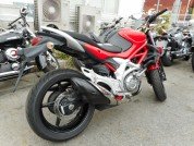 SUZUKI GLADIUS 400 ABS фото 3 SUZUKI GLADIUS 400 ABS фото 3