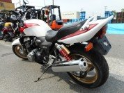 HONDA CB1300SF фото 4 HONDA CB1300SF фото 4