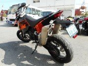 KTM 690 SM фото 4 KTM 690 SM фото 4