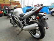SUZUKI SV1000S фото 4 SUZUKI SV1000S фото 4