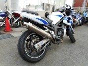 SUZUKI SV400S фото 3 SUZUKI SV400S фото 3
