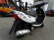 YAMAHA JOG ZR фото 2 YAMAHA JOG ZR фото 2