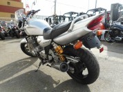 YAMAHA XJR1300 фото 4 YAMAHA XJR1300 фото 4