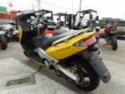 YAMAHA T-MAX фото 4 YAMAHA T-MAX фото 4