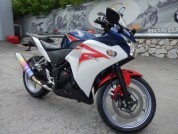HONDA CBR250R фото 1 HONDA CBR250R фото 1