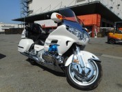 HONDA GOLD WING GL1800 фото 1 HONDA GOLD WING GL1800 фото 1