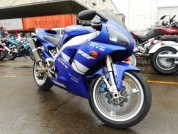 YAMAHA YZF-R1 фото 1 YAMAHA YZF-R1 фото 1