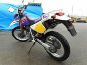 SUZUKI DR250R фото 4 SUZUKI DR250R фото 4