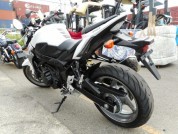 SUZUKI GSR750 ABS фото 4 SUZUKI GSR750 ABS фото 4
