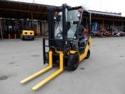 KOMATSU FG15T-21 фото 1 KOMATSU FG15T-21 фото 1
