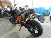KTM 690 DUKE фото 4 KTM 690 DUKE фото 4