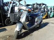 HONDA LEAD 100 фото 1 HONDA LEAD 100 фото 1