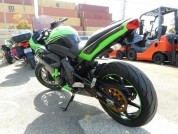 KAWASAKI NINJA 400R фото 4 KAWASAKI NINJA 400R фото 4
