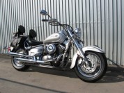 YAMAHA DRAGSTAR 400 CLASSIC фото 1 YAMAHA DRAGSTAR 400 CLASSIC фото 1