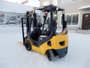 KOMATSU FG15T-21 фото 4 KOMATSU FG15T-21 фото 4