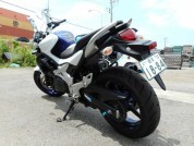 SUZUKI GLADIUS 400 ABS фото 4 SUZUKI GLADIUS 400 ABS фото 4