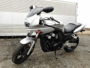 YAMAHA FZ400 фото 2 YAMAHA FZ400 фото 2