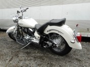 YAMAHA DRAGSTAR 1100 CLASSIC фото 3 YAMAHA DRAGSTAR 1100 CLASSIC фото 3