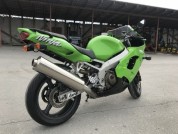 KAWASAKI NINJA ZX-9R фото 4 KAWASAKI NINJA ZX-9R фото 4