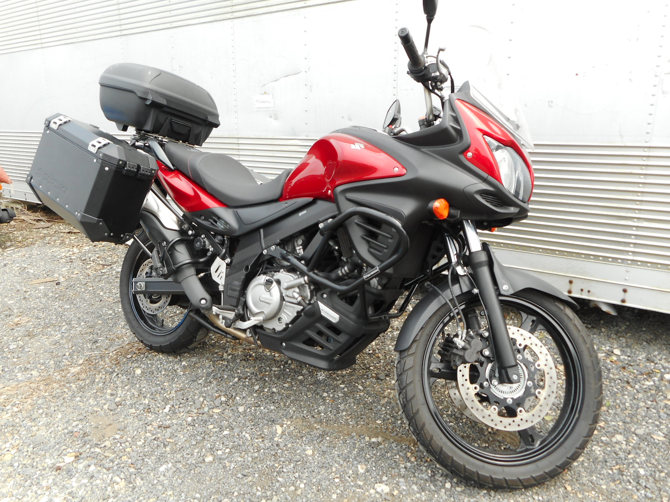 SUZUKI V-STROM 650 ABS
