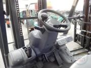 KOMATSU FG30NT-16
