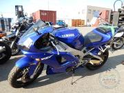 YAMAHA YZF-R1