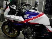 HONDA CB400 SUPER BOLDOUR REVO