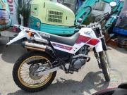 YAMAHA SEROW 225 W