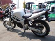 SUZUKI SV400