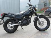 YAMAHA TW200