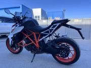 KTM 1290 SUPER DUKE R