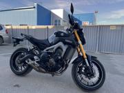 YAMAHA MT-09