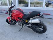 DUCATI MONSTER 696 PLUS