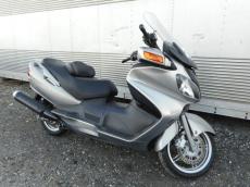 SUZUKI SKYWAVE 650
