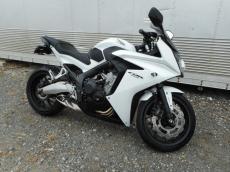 HONDA CBR650F