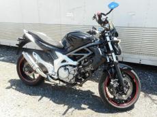 SUZUKI GLADIUS 400