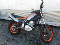 YAMAHA TRICKER