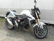 SUZUKI GSR750