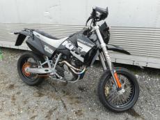 KTM 640LC4 SUPER MOTO