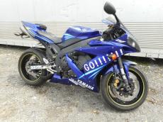 YAMAHA YZF-R1