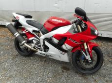 YAMAHA YZF-R1