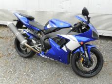 YAMAHA YZF-R1