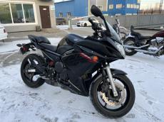 YAMAHA FZ6 R